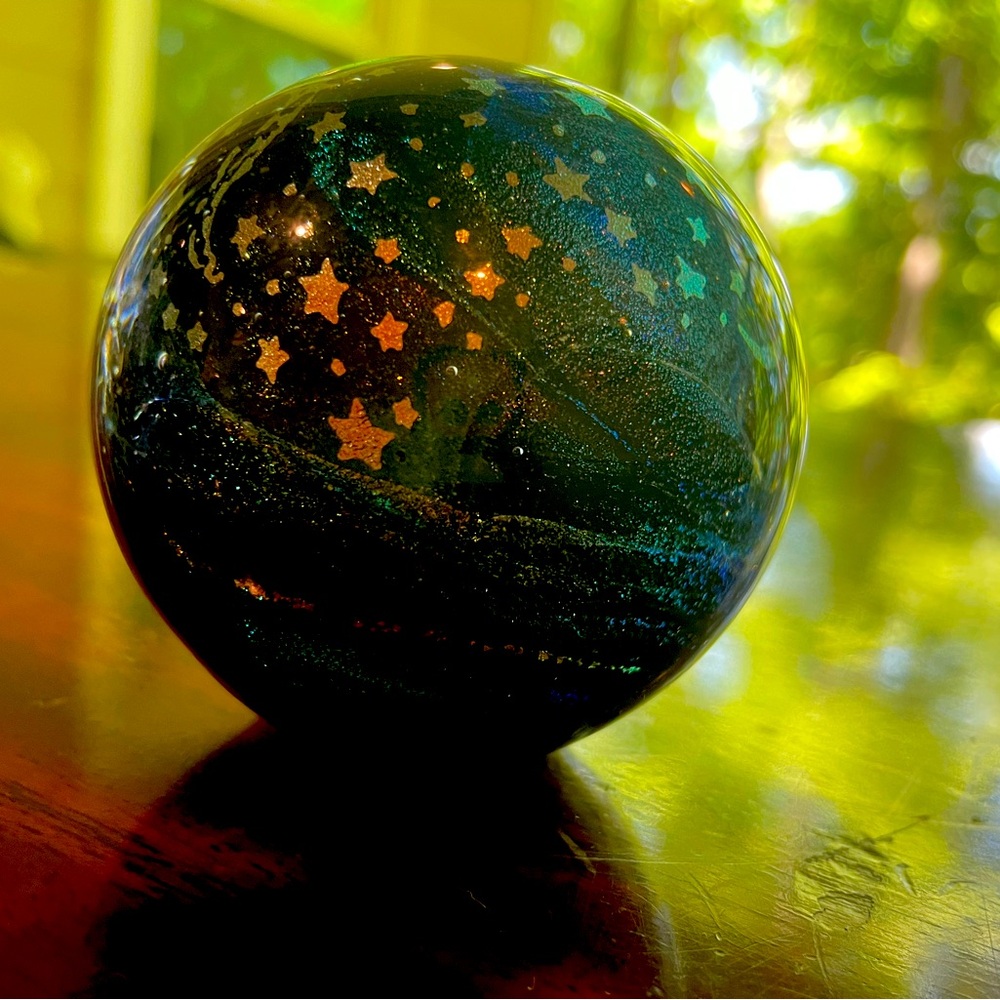 Paperweight